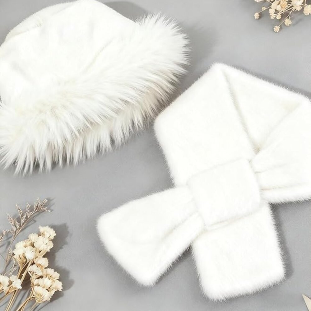 Warm Fur Bucket Hat - Picture 5 of 5